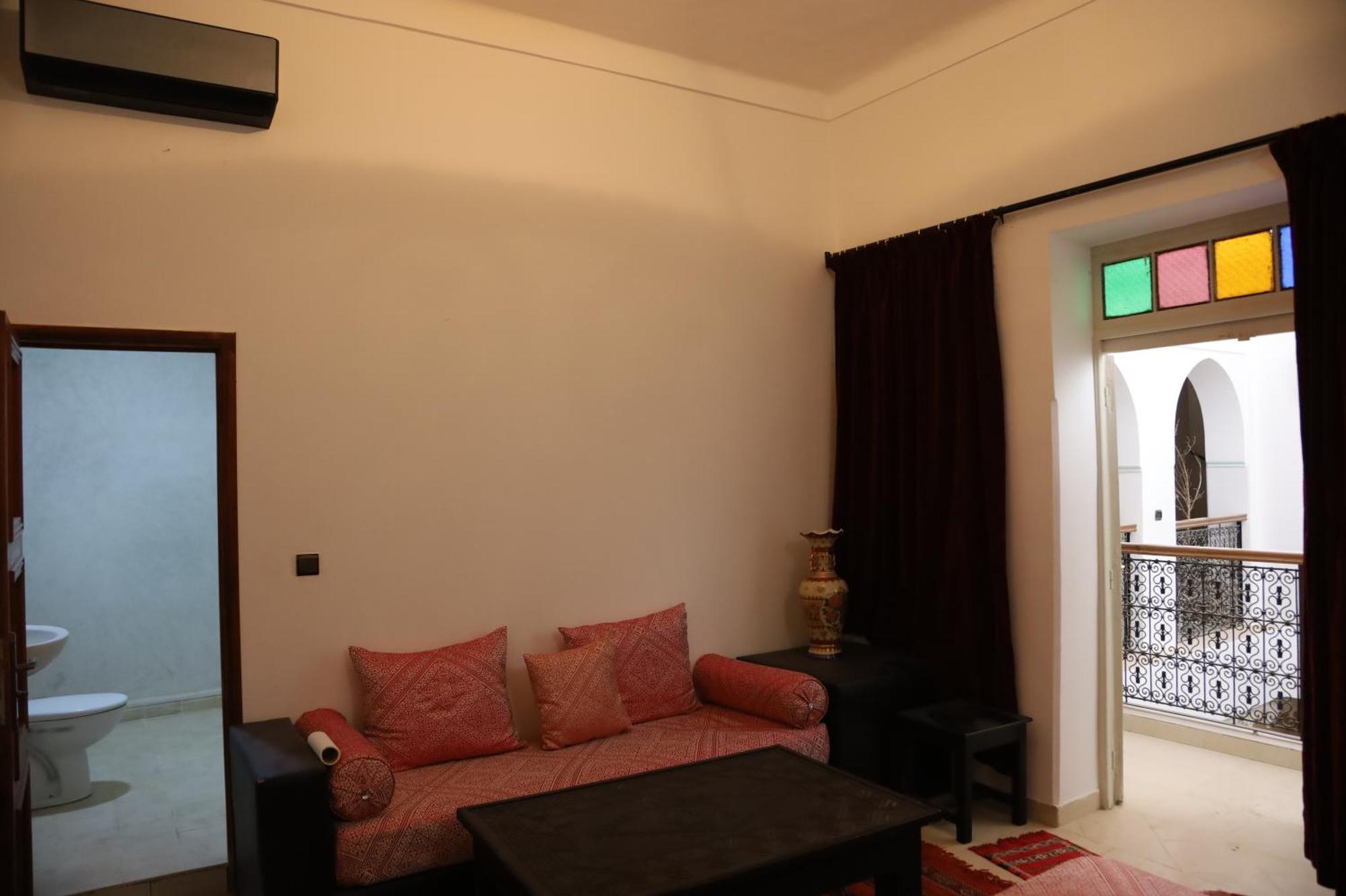 Riad La Rose Des Sables マラケシュ エクステリア 写真