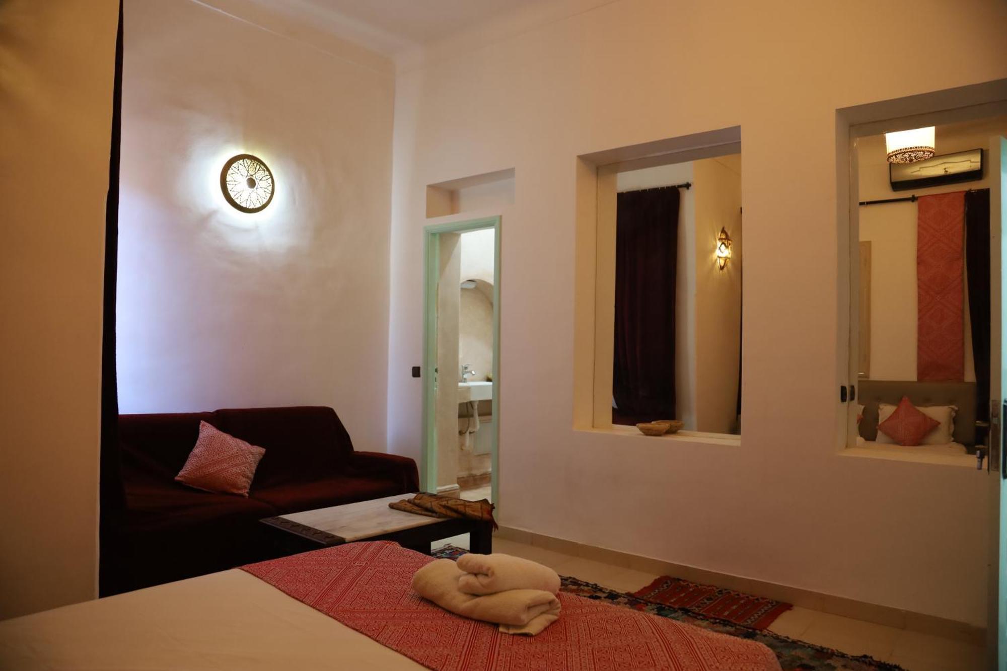 Riad La Rose Des Sables マラケシュ エクステリア 写真